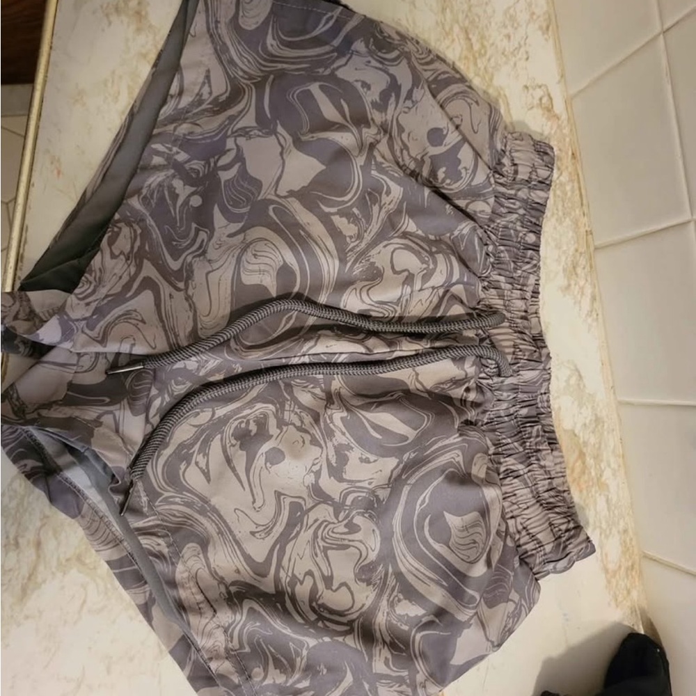 Gray Marble Patterned Shorts